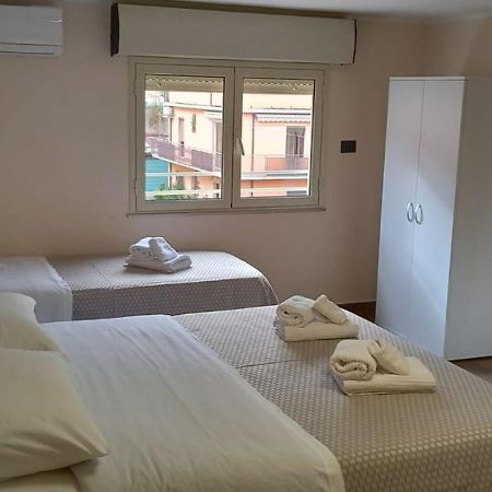 B&B Omnia Scilla Ngoại thất bức ảnh