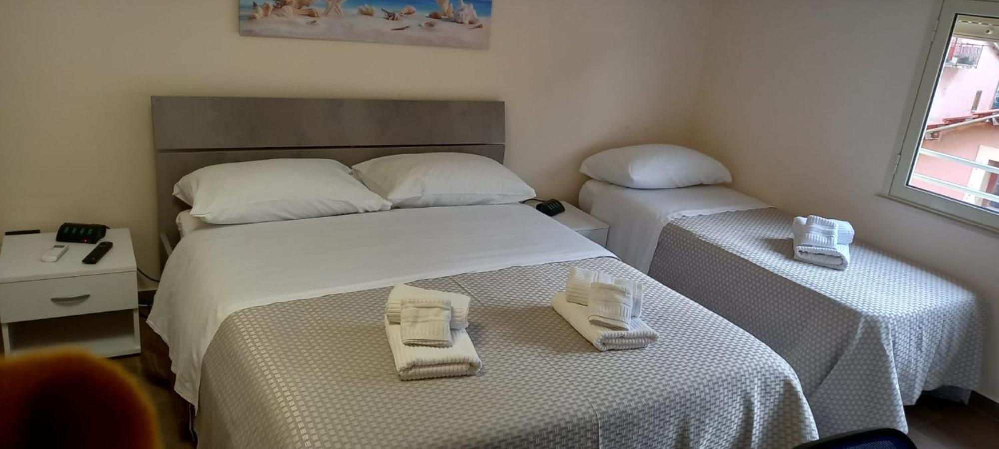 B&B Omnia Scilla Ngoại thất bức ảnh